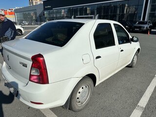 2014 Renault Logan I Рестайлинг, белый, 480000 рублей, вид 4