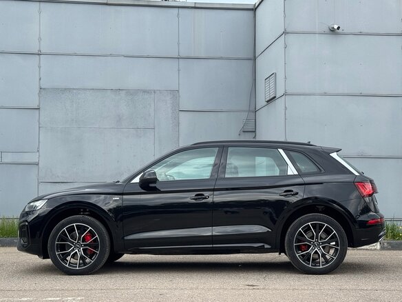 2025 Audi Q5 L 45 TFSI II (FY) Рестайлинг, чёрный - вид 6