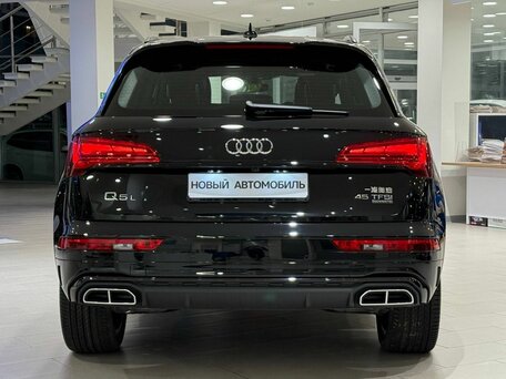 2025 Audi Q5 L 45 TFSI II (FY) Рестайлинг, чёрный, 5720000 рублей, вид 2