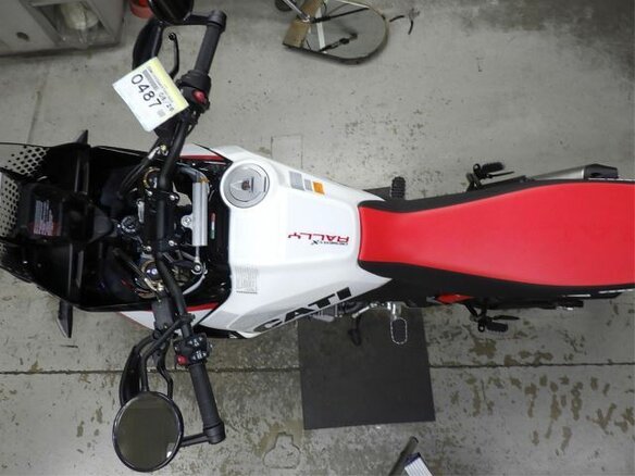 2025 Ducati DesertX, красный, 1550000 рублей - вид 8