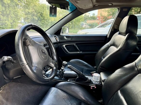 2004 Subaru Legacy IV, чёрный, 750000 рублей - вид 6