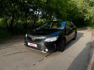 2016 Toyota Camry VII (XV50) Рестайлинг, чёрный, 1750000 рублей, вид 2