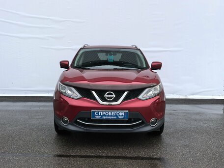 2017 Nissan Qashqai II, красный, 1680000 рублей, вид 2