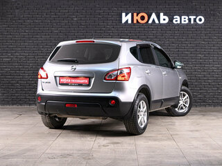 2010 Nissan Qashqai I Рестайлинг, серебристый, 1299000 рублей, вид 4