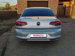 2015 Volkswagen Passat B8, серебристый, 1800000 рублей, вид 5