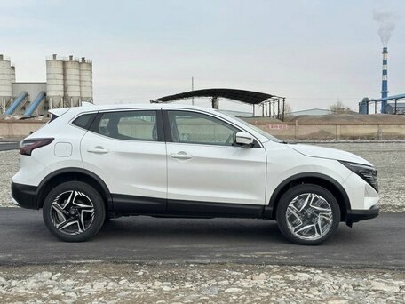 2026 Nissan Qashqai II Рестайлинг 2, белый, 2090000 рублей, вид 2