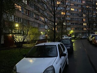 2004 Renault Symbol I Рестайлинг, белый, 150000 рублей, вид 2