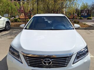 2012 Toyota Camry VII (XV50), белый, 1420000 рублей, вид 2