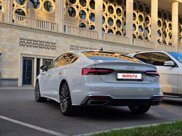 2022 Audi A5 Sportback 40 TFSI II (F5) Рестайлинг, белый, 5500000 рублей - вид 3