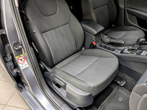 2018 Skoda Octavia III (A7) Рестайлинг, серый, 2090000 рублей - вид 22