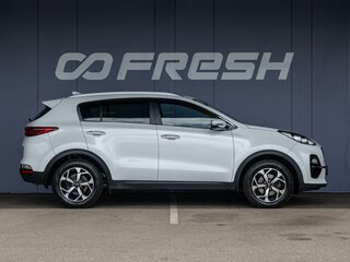 2019 Kia Sportage IV Рестайлинг, белый, 2120000 рублей, вид 5