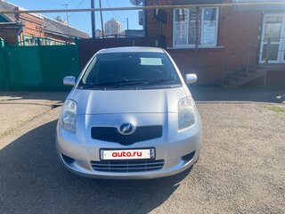 2005 Toyota Vitz II (XP90), серебристый, 460000 рублей, вид 1