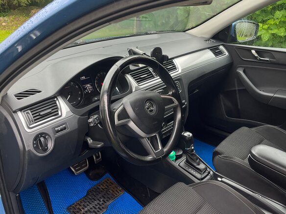 2014 Skoda Rapid I, синий - вид 3
