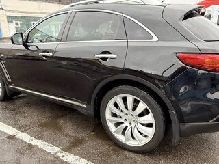 2017 Infiniti QX70, чёрный, 2800000 рублей, вид 2