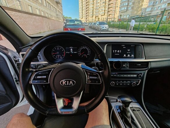 2019 Kia Optima IV Рестайлинг, белый, 2150000 рублей - вид 21