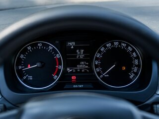 2016 Skoda Rapid I, серебристый, 784000 рублей, вид 5