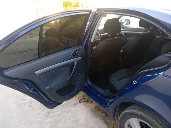 2010 Skoda Octavia II (A5) Рестайлинг, синий, 700000 рублей - вид 10
