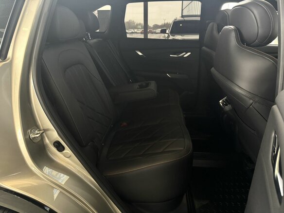2025 Changan CS75 Plus IV, коричневый, 4249900 рублей - вид 11