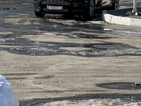 2010 Aston Martin Rapide I, чёрный, 7800000 рублей, вид 4