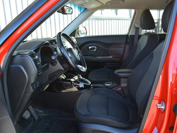 2019 Kia Soul II Рестайлинг, красный, 1699888 рублей - вид 16