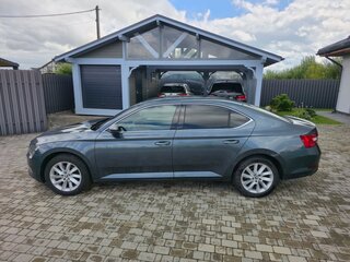 2018 Skoda Superb III, серый, 1500000 рублей, вид 4