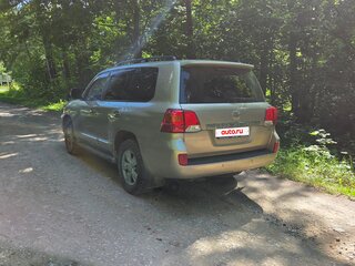 2012 Toyota Land Cruiser 200 Series Рестайлинг 1, золотистый, 3800000 рублей, вид 4