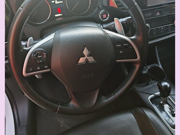 2013 Mitsubishi Outlander III, белый, 1350000 рублей - вид 15