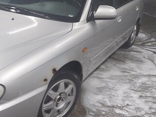 2006 Kia Spectra I Рестайлинг 2, серебристый, 390000 рублей, вид 2