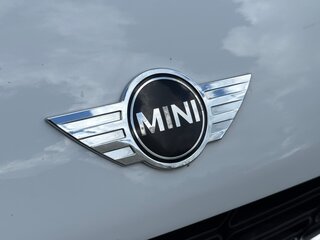 2011 Mini Countryman Cooper S I, белый, 1030000 рублей, вид 5