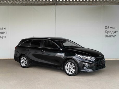2019 Kia Ceed III, чёрный, 1599000 рублей, вид 3