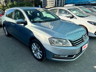 2011 Volkswagen Passat B7, голубой, 1050000 рублей, вид 1