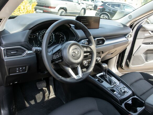 2026 Mazda CX-5 II Рестайлинг, чёрный, 3985000 рублей - вид 8