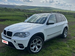 2012 BMW X5 35i II (E70) Рестайлинг, белый, 2050000 рублей, вид 2