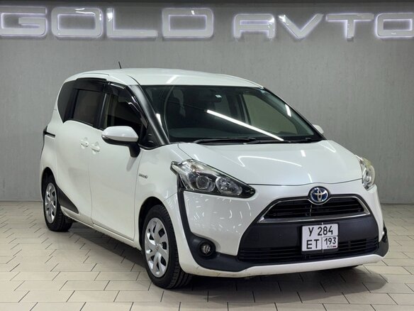2016 Toyota Sienta II, белый, 1550000 рублей - вид 2