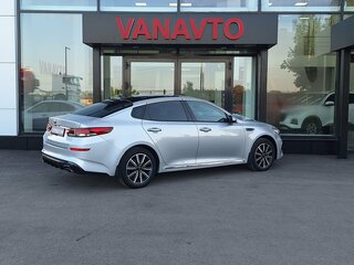 2018 Kia Optima IV Рестайлинг, серебристый, 2099000 рублей, вид 5