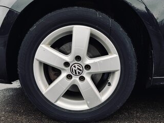 2013 Volkswagen Jetta VI, чёрный, 970000 рублей, вид 2