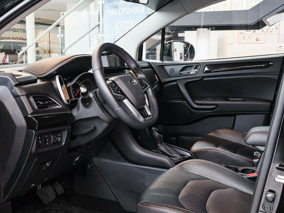 2024 JAC JS3, чёрный, 1300000 рублей - вид 6