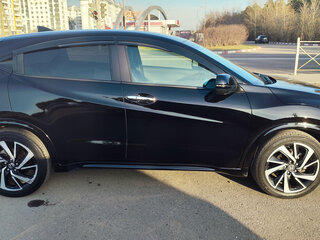 2019 Honda Vezel I Рестайлинг, чёрный, 1850000 рублей, вид 3