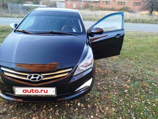 2014 Hyundai Solaris I Рестайлинг, чёрный, 600000 рублей, вид 1