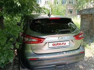 2019 Nissan Qashqai II, серый, 1800000 рублей, вид 4