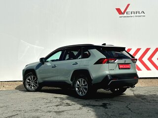 2020 Toyota RAV4 V (XA50), зелёный, 4100000 рублей, вид 3
