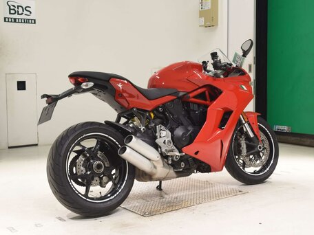 2017 Ducati Supersport, красный, 877000 рублей, вид 5