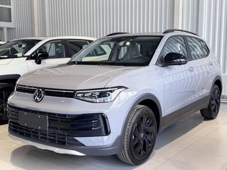 2026 Volkswagen Tharu XR 330 TSI, серебристый, 2350000 рублей, вид 1