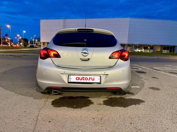 2011 Opel Astra J, серебристый, 820000 рублей - вид 7