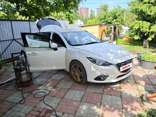 2014 Mazda 3 III (BM), белый, 1170000 рублей, вид 4