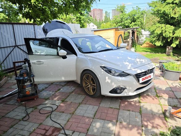 2014 Mazda 3 III (BM), белый - вид 3