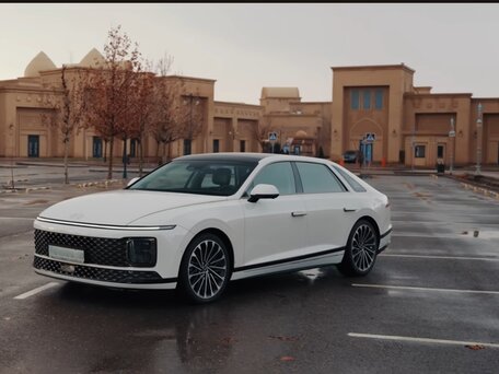 2024 Hyundai Grandeur VII, белый, 3980843 рублей, вид 3