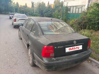 1998 Volkswagen Passat B5, зелёный, 250000 рублей, вид 3