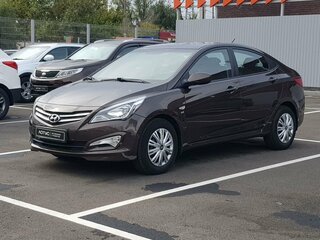 2015 Hyundai Solaris I Рестайлинг, коричневый, 1149000 рублей, вид 2