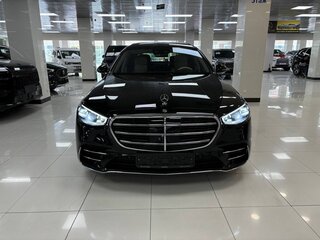 2020 Mercedes-Benz S-Класс 450 4MATIC VII (W223), чёрный, 10900000 рублей, вид 3